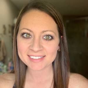 Meet your Posher, Kasie